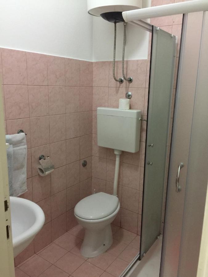 Anita Guest House Tivat Eksteriør billede