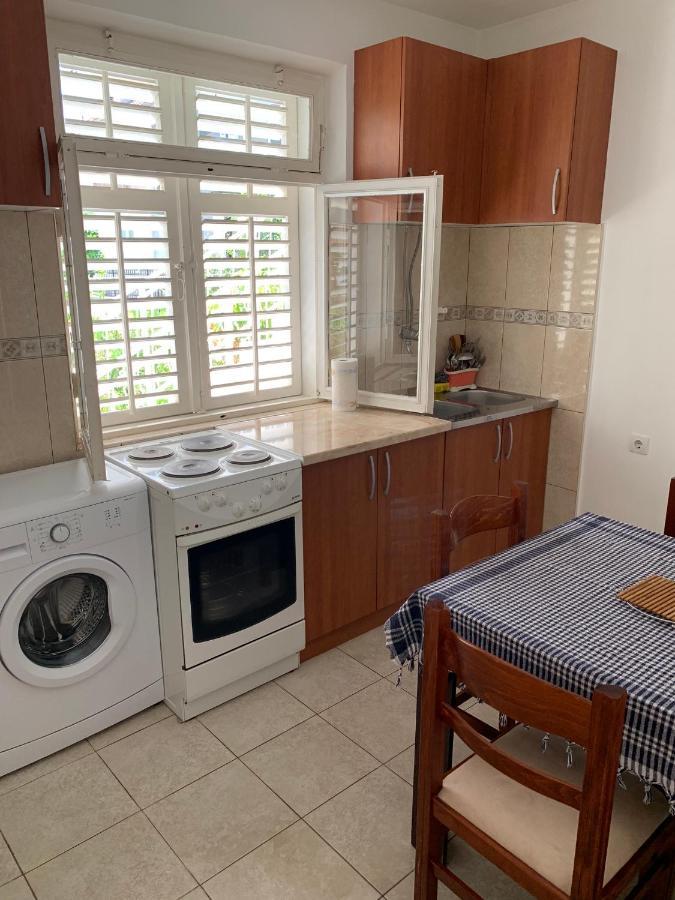 Anita Guest House Tivat Eksteriør billede