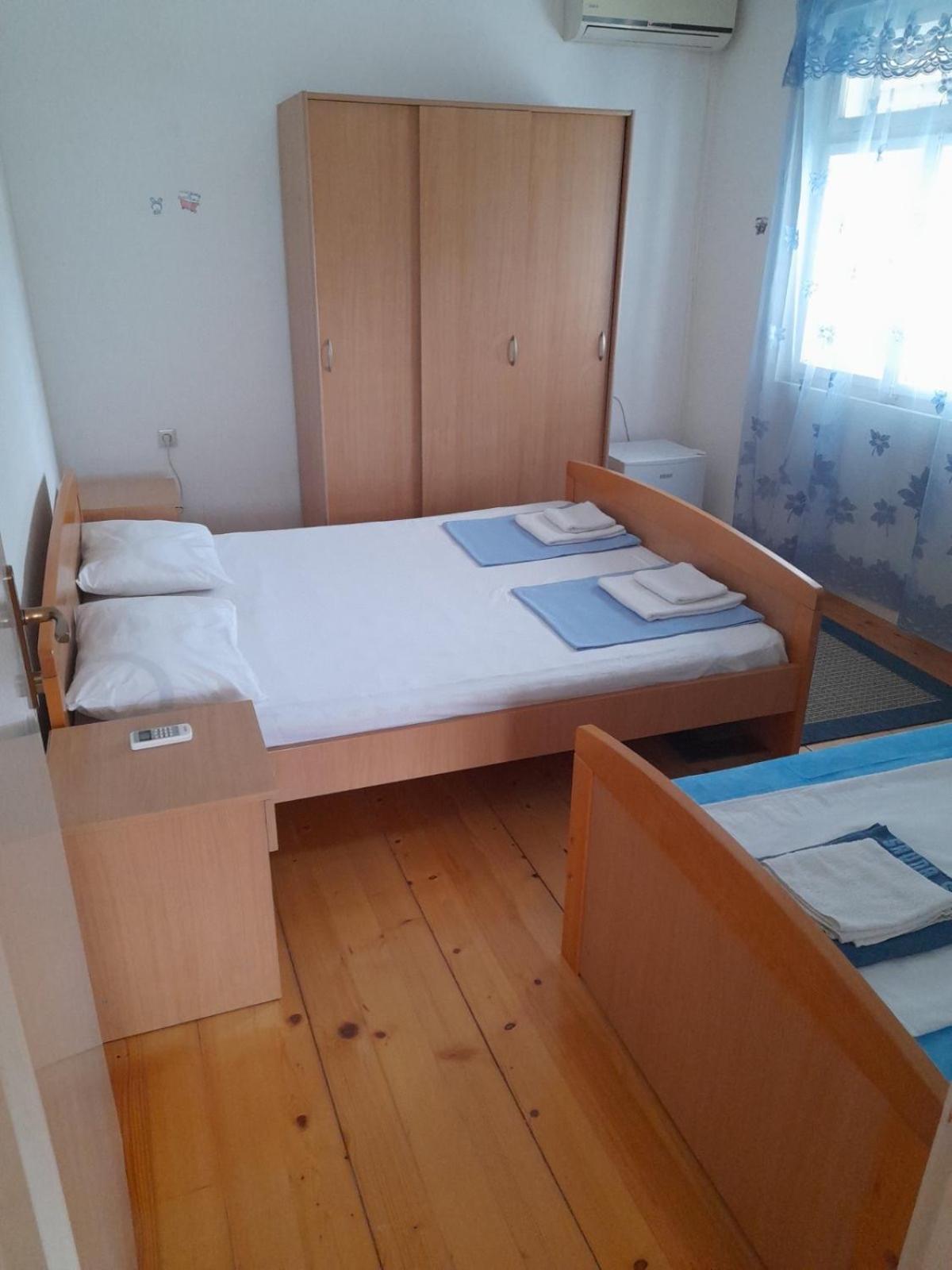 Anita Guest House Tivat Eksteriør billede