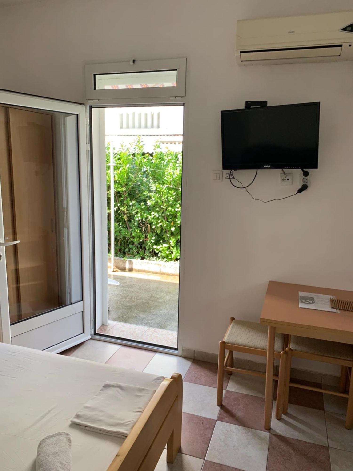 Anita Guest House Tivat Eksteriør billede