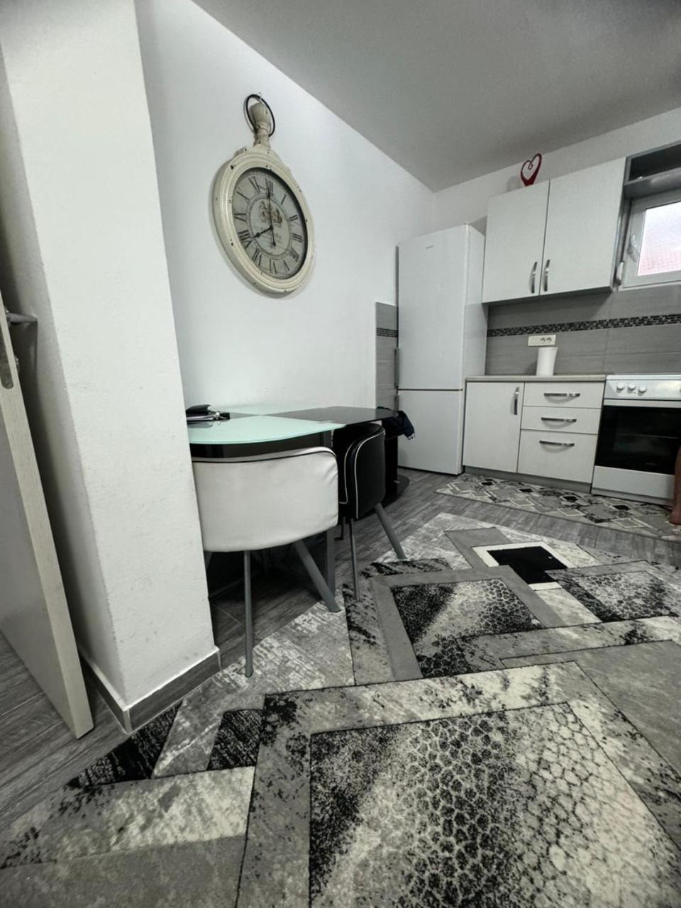 Anita Guest House Tivat Eksteriør billede